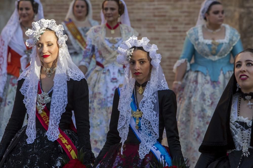 Primer día de Ofrenda de Fallas