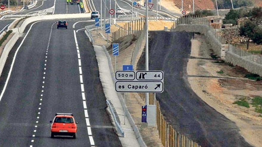 Donde la canalización de gas se bifurca antes de llegar a Manacor.