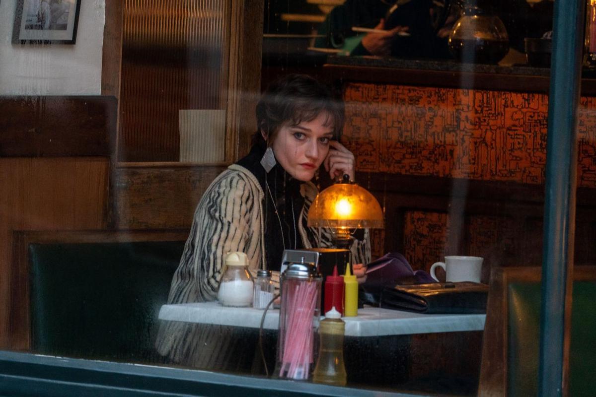 Julia Garner, en una imagen de 'Apartment 7A'