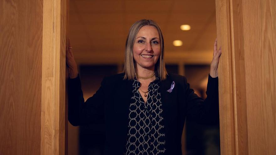 Eva Menor: “A les dones no se’ls ha de prohibir res; cal generar les condicions perquè tinguin llibertat per a tot”