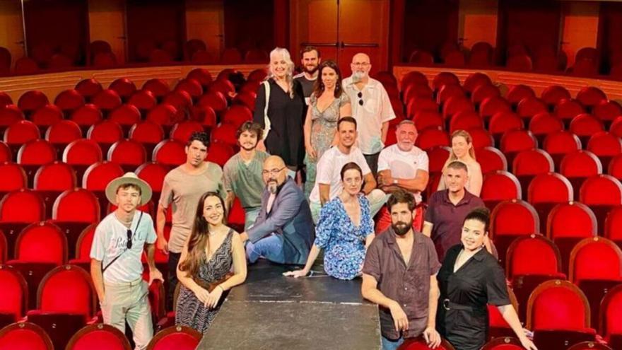 Los actores de ‘Loopera’, que cerrará la 37ª temporada.