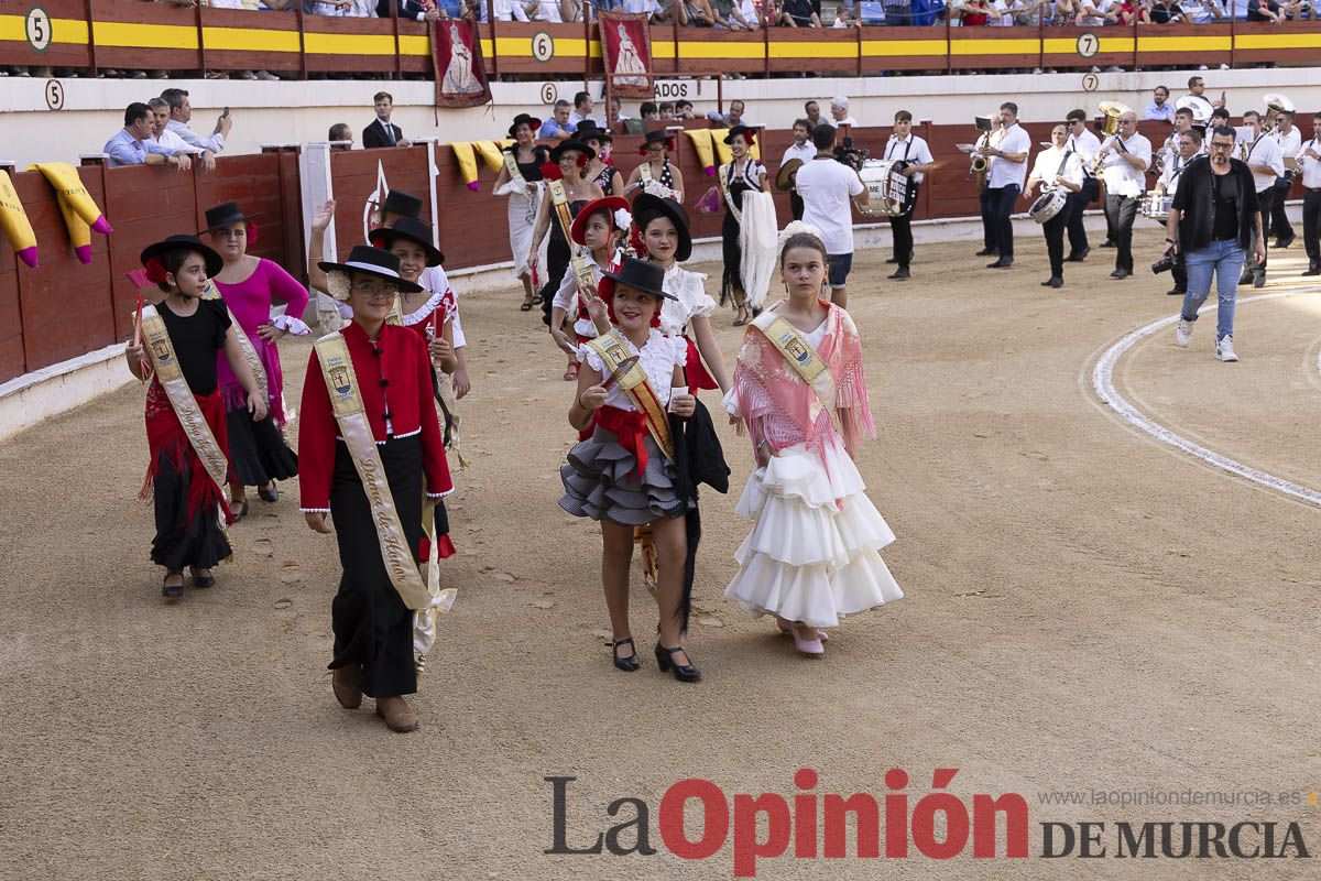 Tarde histórica en Abarán con la alternativa de José María Trigueros y el indulto de Tomás Rufo, junto a Castella salieron a hombros