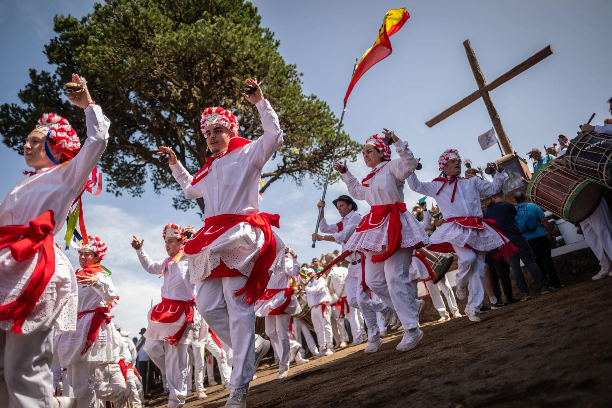 Bajada de la Virgen de Los Reyes en el Hierro