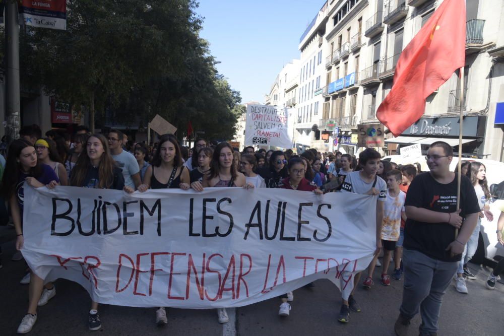 Manifestació d'estudiants a Manresa per la crisi climàtica