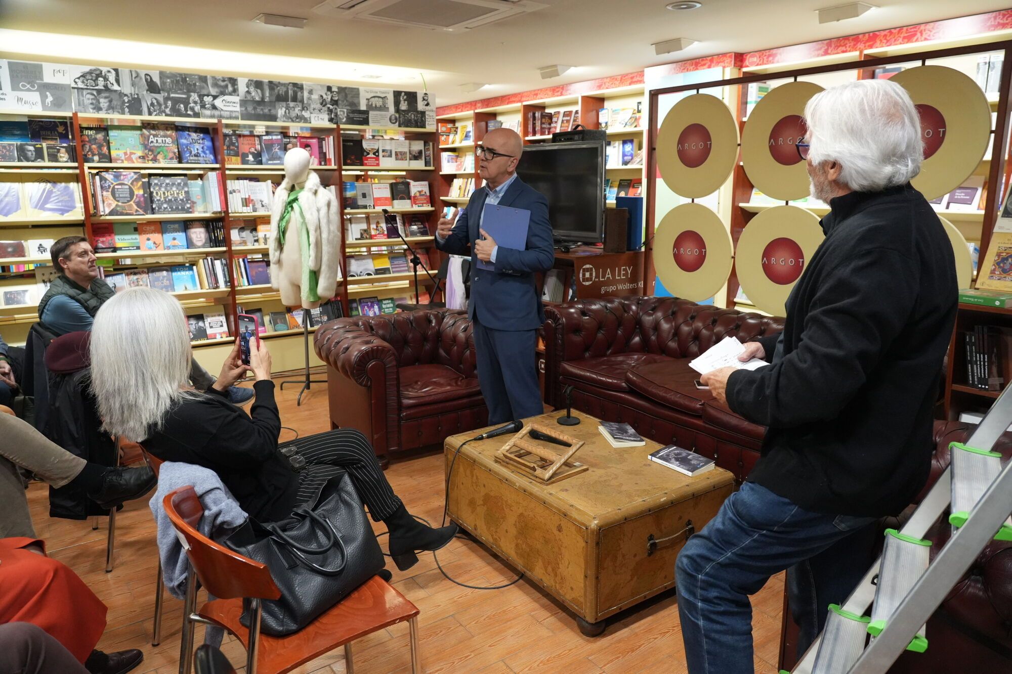 Presentación del libro de Jesús Montesinos