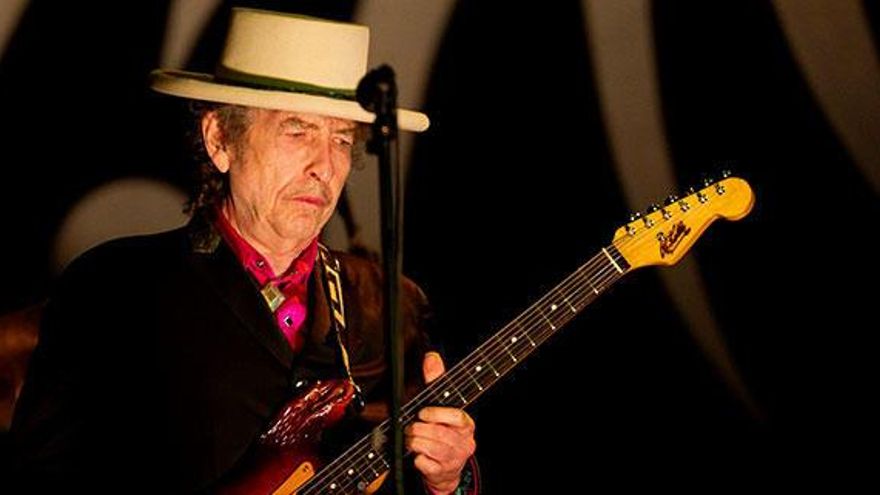 Bob Dylan cumple 79 años en la cresta de la ola