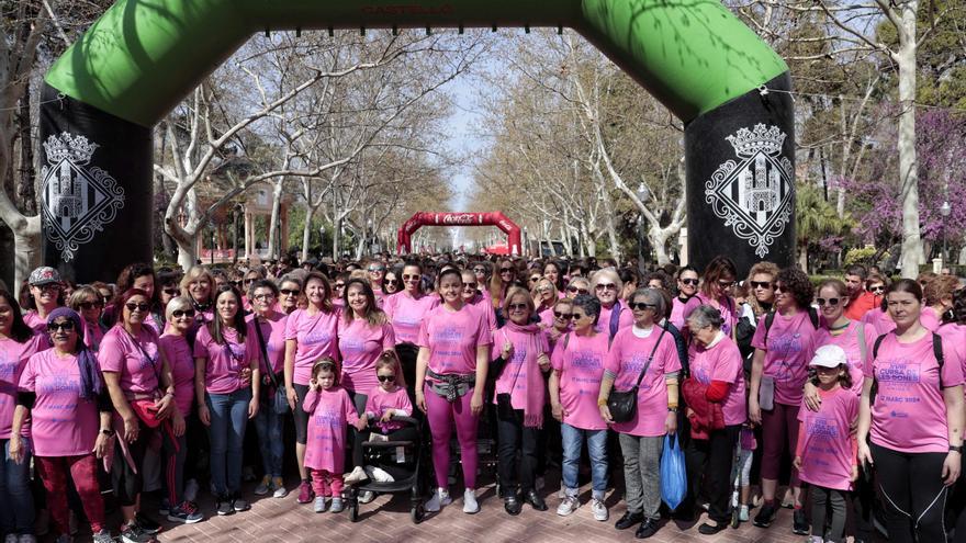 Una ‘marea rosa’ con 3.100 mujeres en la XVIII Cursa de la Dona inunda Castelló