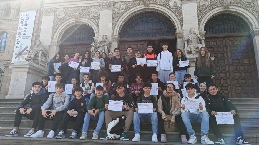 El Colegio Santo Domingo de Silos de Zaragoza gana la VII edición del concurso regional Hi Score Science