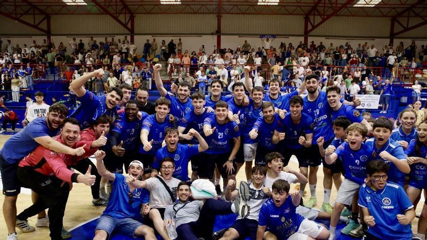 El Confía Balomnano Base Oviedo sigue siendo equipo de Plata: gana por 30-26 al KH-7 Granollers