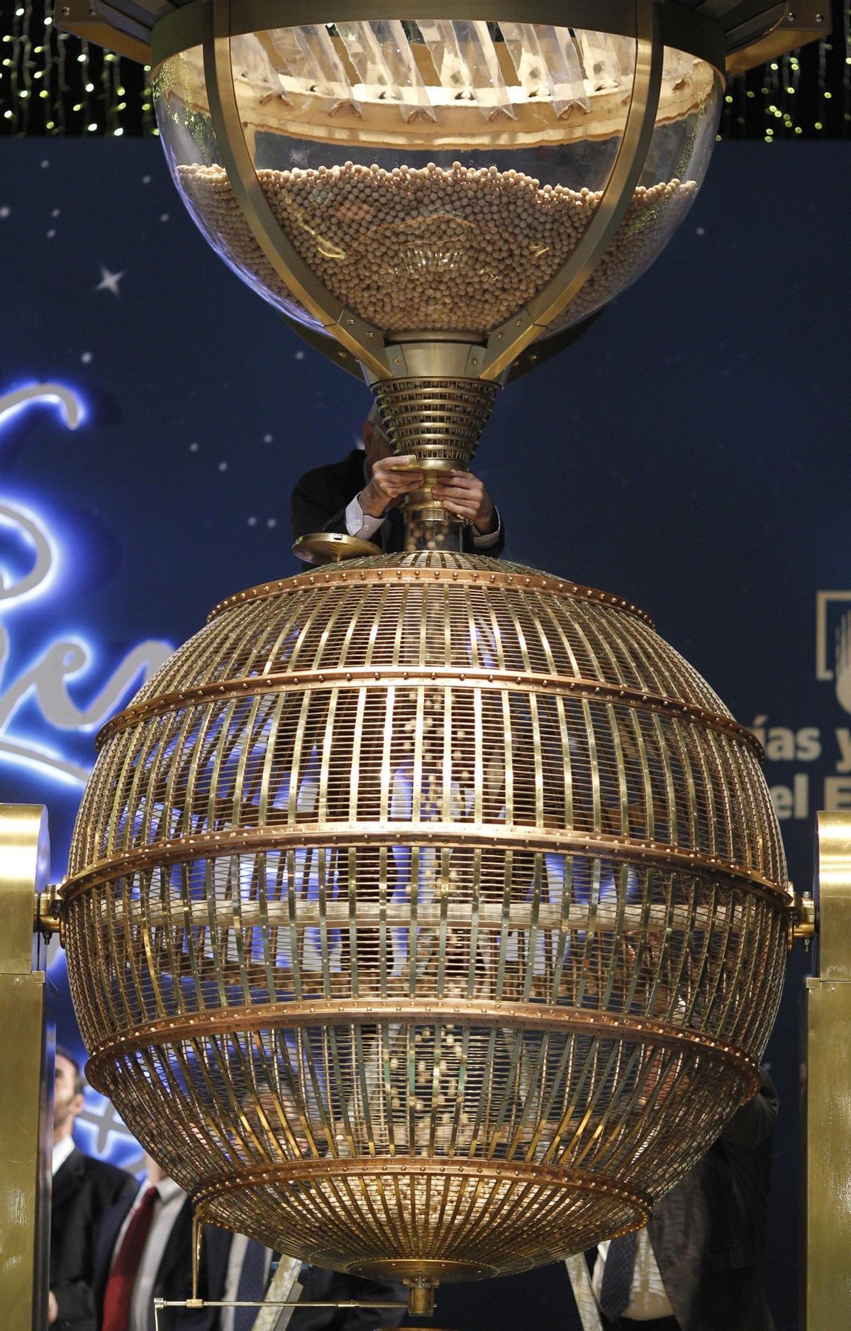 Uno de los bombos del sorteo de la Lotería de Navidad.