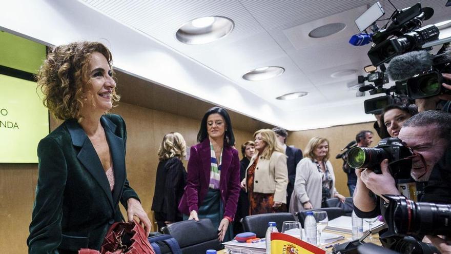 Sánchez insta a Feijóo a pensar mejor si rechaza la condonación de la deuda autonómica: "No le vaya a pasar como con las pensiones"