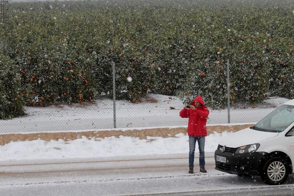 La nieve llega a San Javier, Balsicas y el Campo d