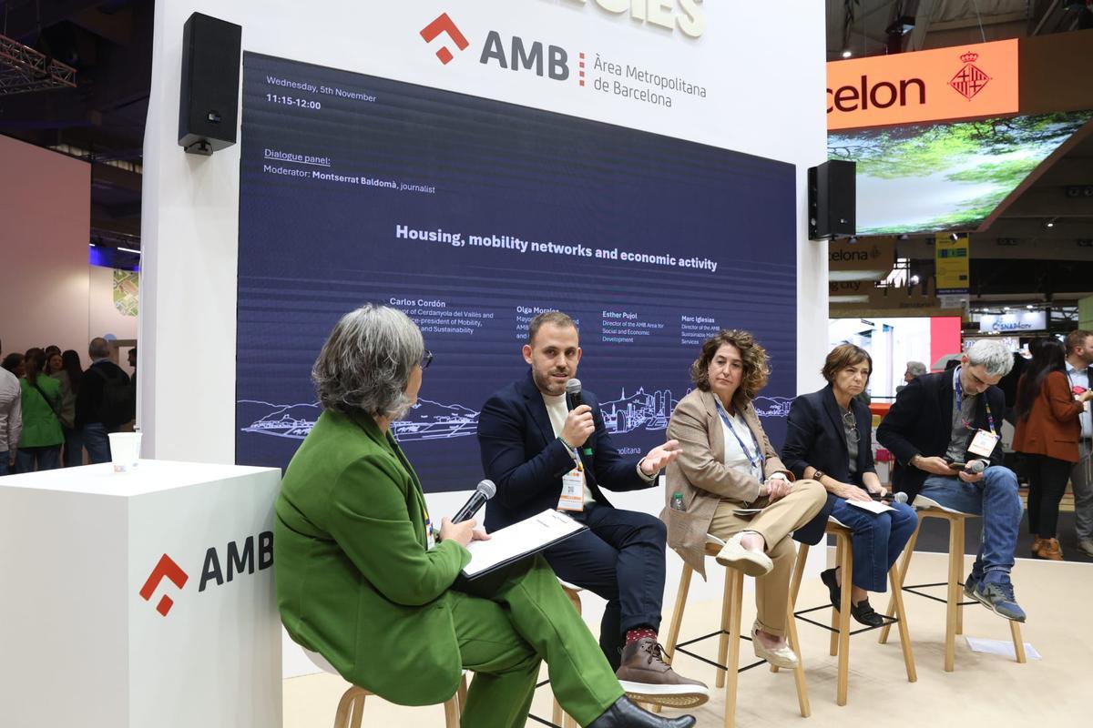 Mesa de debate del Área Metropolitana de Barcelona en el Smart City Congress.