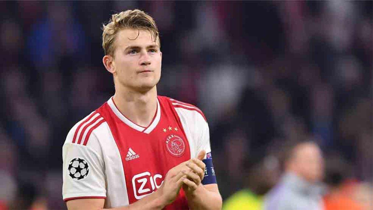 De Ligt, según la prensa holandesa, jugará enl a Juventus