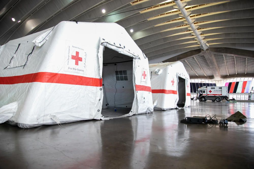 Coronavirus en Canarias | Preparan el hospital de campaña del Recinto Ferial de Tenerife para pacientes con Covid-19