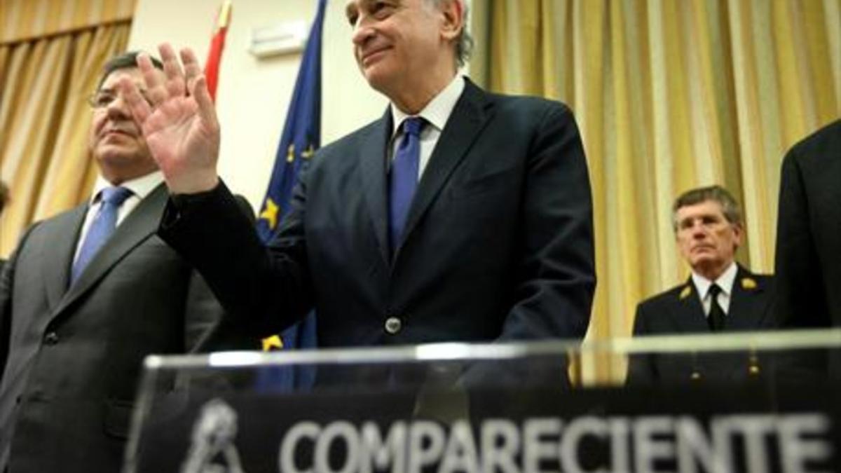 Jorge Fernández Díaz, antes de su comparecencia en la comisión de investigación del Congreso, ayer.