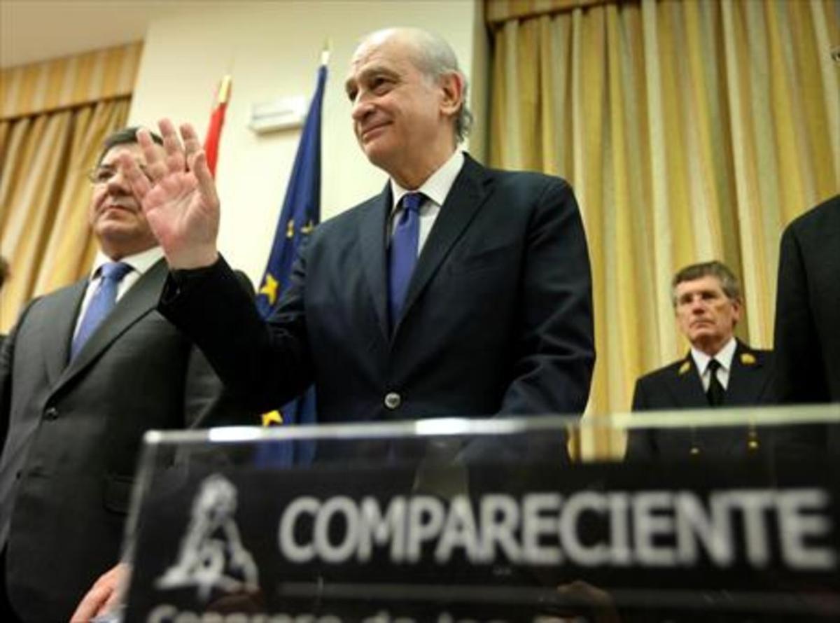 Jorge Fernández Díaz, antes de su comparecencia en la comisión de investigación del Congreso, ayer.