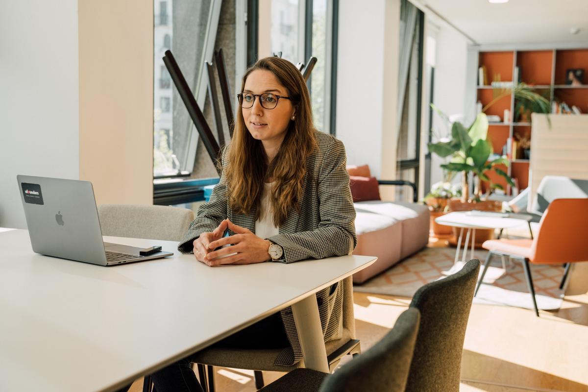 Isabel Gimeno, Chief Happiness Officer de Ufounders, durante la entrevista. 