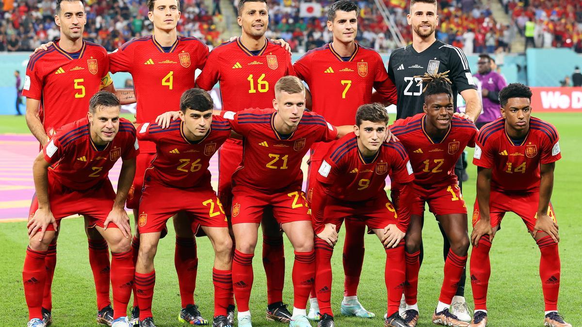 La alineción titular de España ante Japón