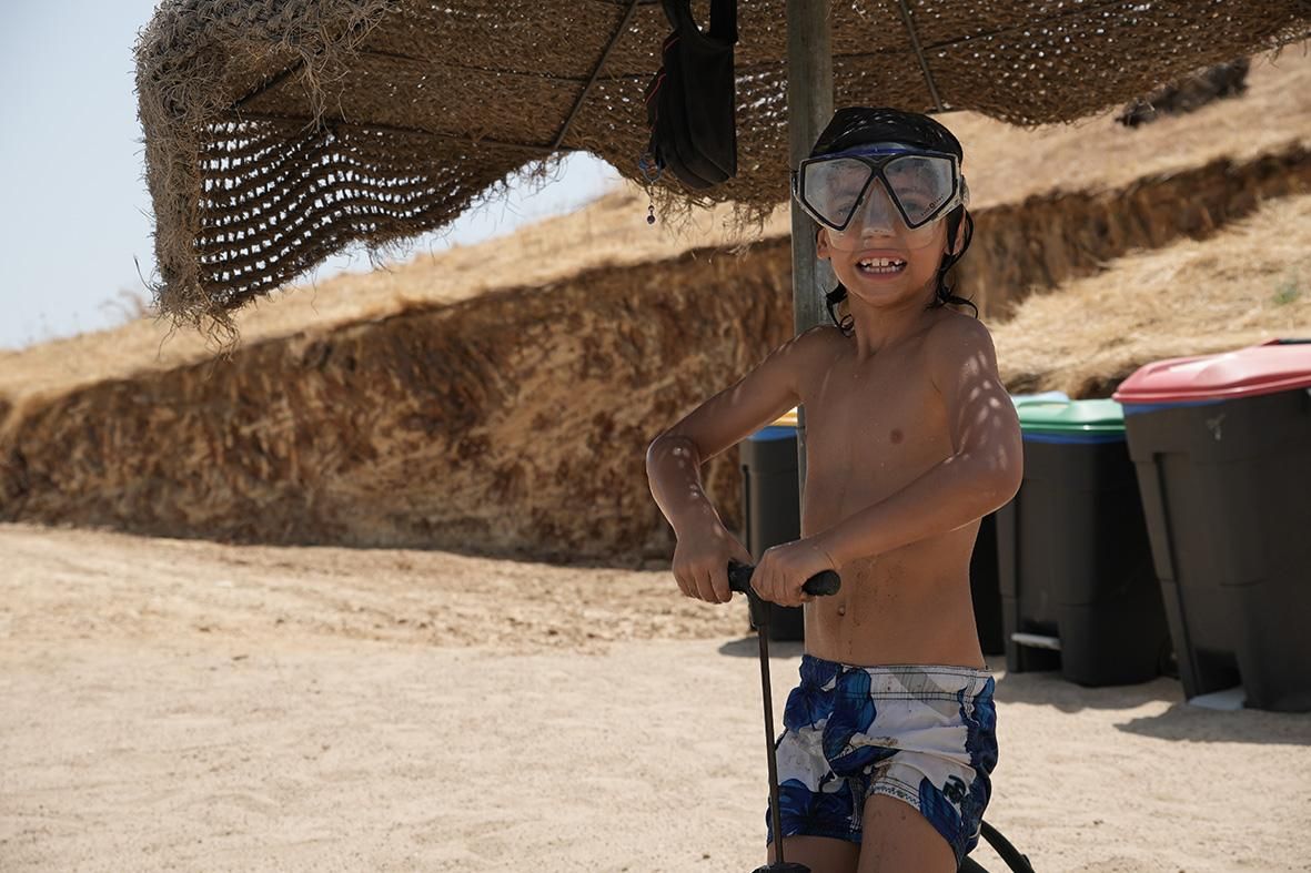 Abre la temporada de baño en la playa de La Breña