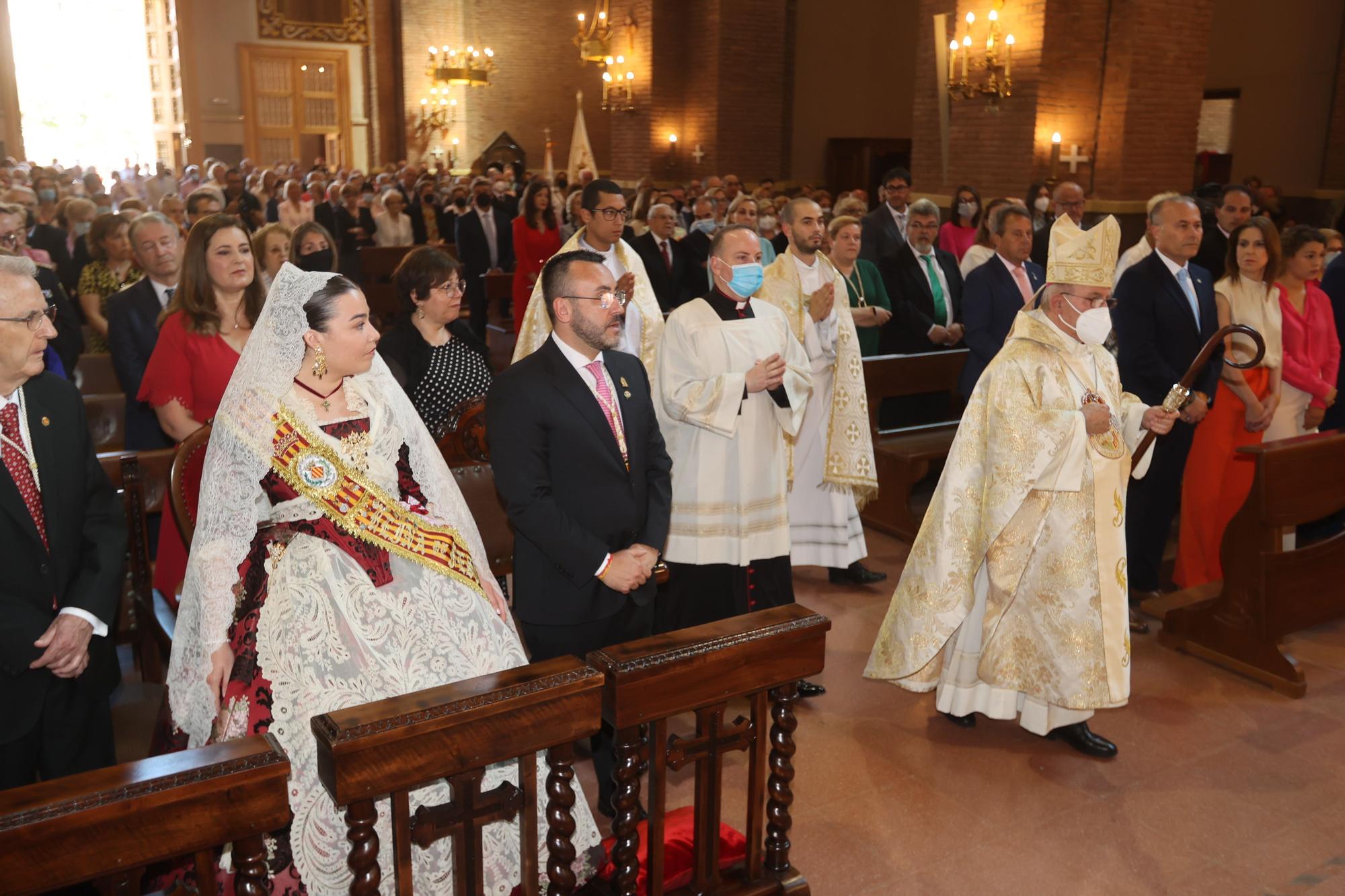 Las imágenes de la misa y la procesión del día de Sant Pasqual en Vila-real