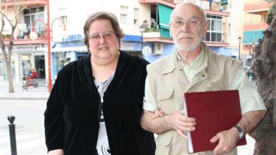 Llamamiento. Los abuelos de Leila reclaman ayuda.