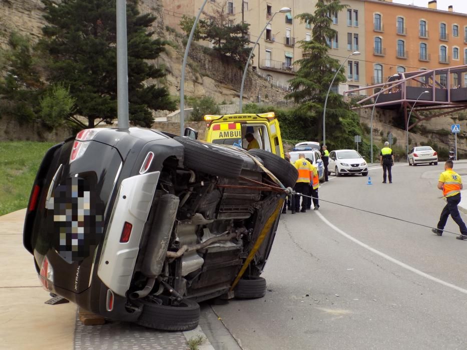 Aparatós accident al carrer de Sant Marc, a Manresa