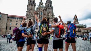 Tasa, turismofobia y veto a las VUT: el turismo se cuela en la campaña de Santiago