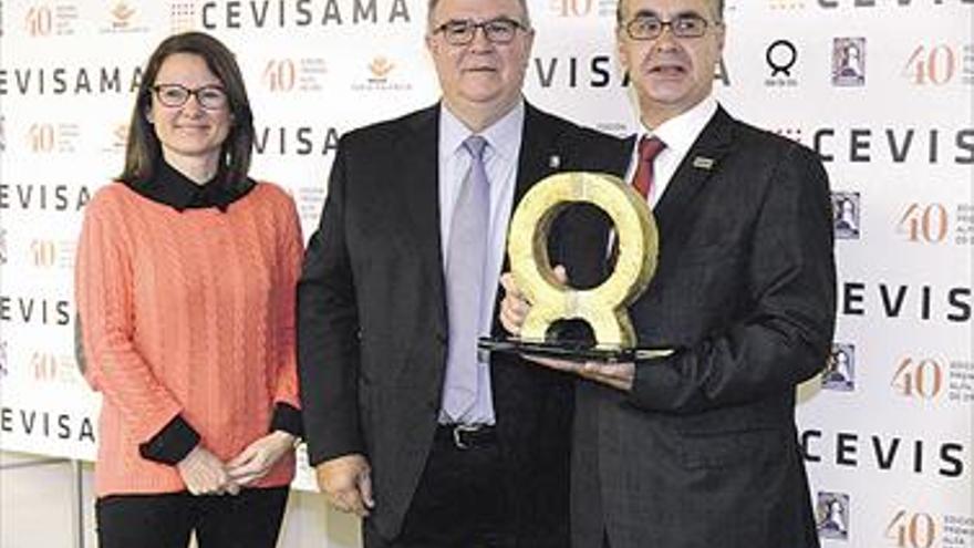 Vidres, Vernís, EFI-Cretaprint y Bouquet Ceramic-Tres Estilos ganan el Alfa de Oro’16