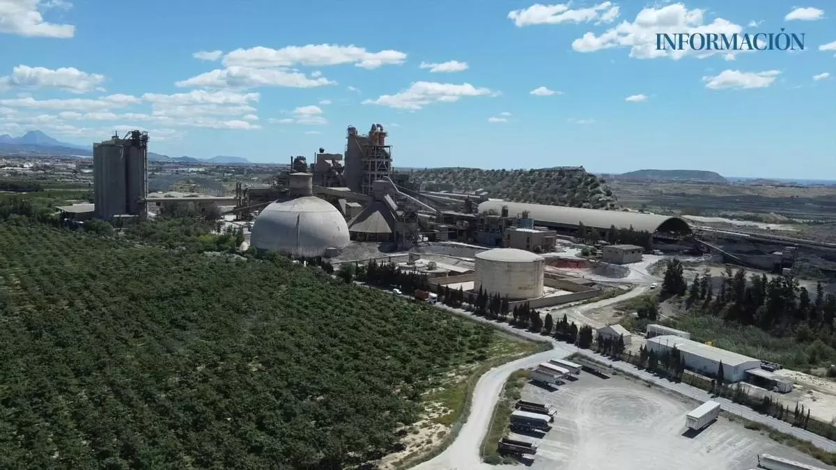 Ecologistas en Acción recurrirá la prórroga para la cantera de Cemex en Alicante