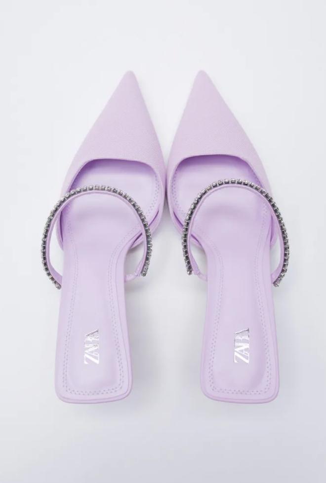 Zapatos de tacón tipo mule destalonados de Zara