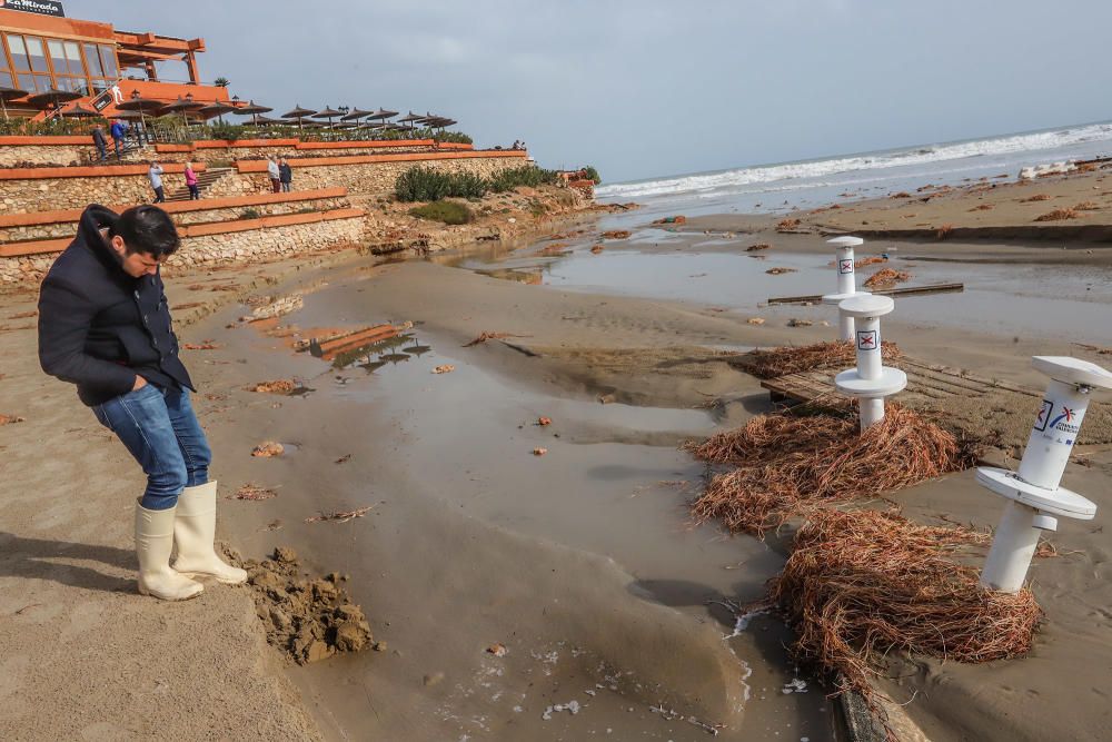 El Ayuntamiento de Orihuela ha valorado en más de medio millón de euros los destrozos provocados por la Borrasca Gloria en su litoral