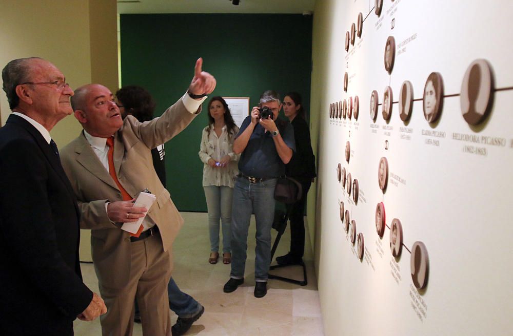 Juan Picasso protagoniza una exposición inédita que se acompaña con dibujos del propio Picasso provenientes del Museu Picasso de Barcelona. La muestra puede visitarse hasta el 5 de febrero de 2017
