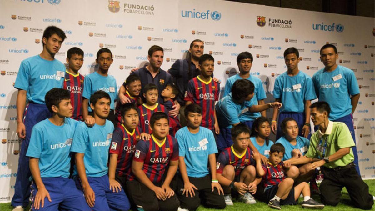 El FC Barcelona y Unicef firmaron un acuerdo en 2006
