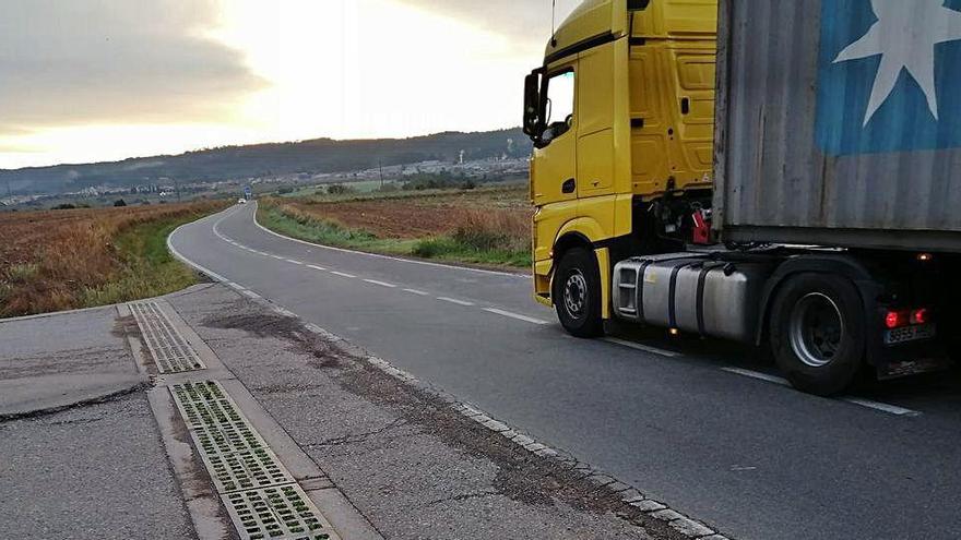 Un dels trams de la carretera B-430, que connecta Artés i Sallent per Cabrianes