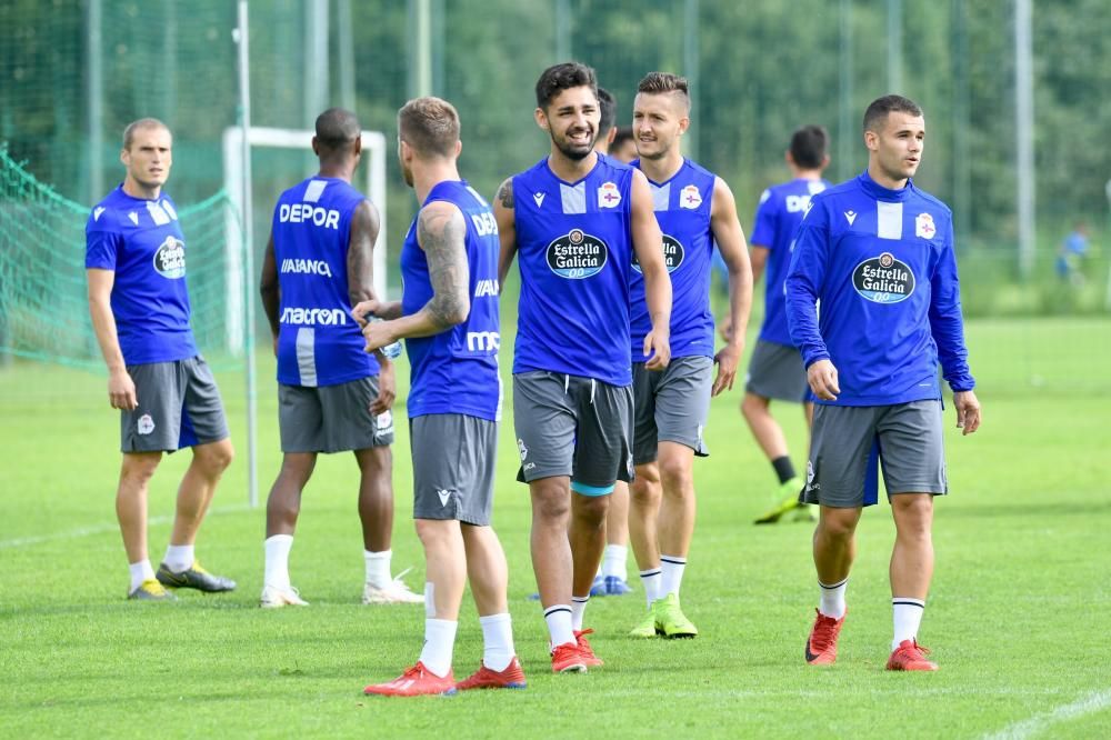 El cuerpo técnico encabezado por Juan Antonio Anquela diseñó para esta semana un plan de trabajo con seis entrenamientos, todos en la ciudad deportiva, antes del debut liguero del domingo.