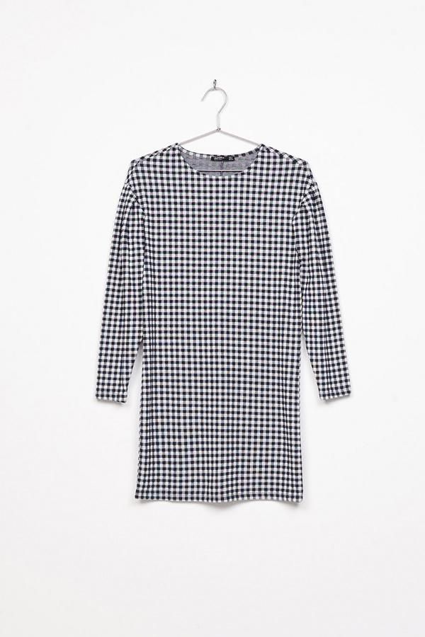Rebajas 'mid season' en Bershka: vestido vichy