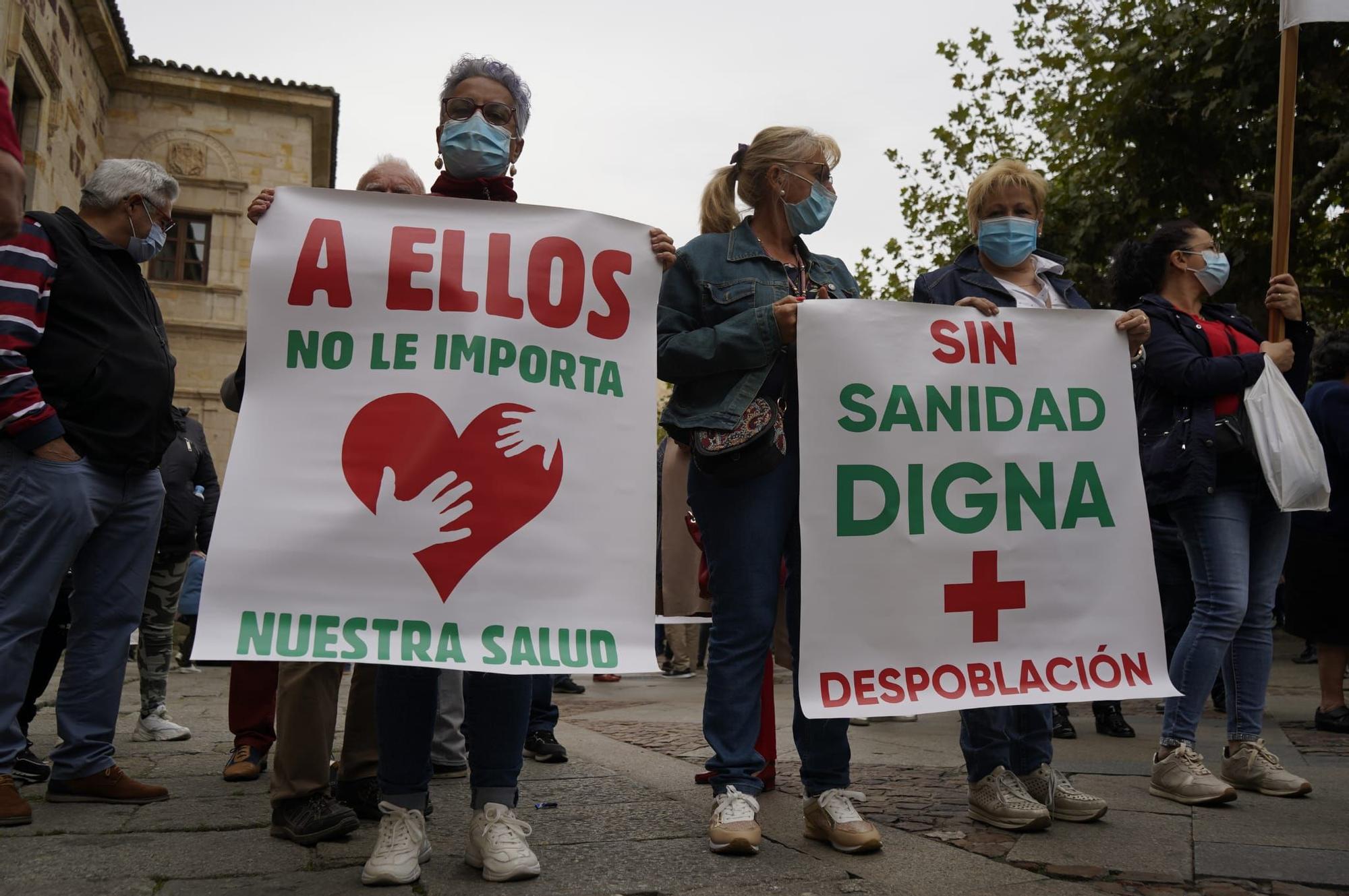 GALERÍA | La manifestación por una sanidad digna en Zamora, en imágenes