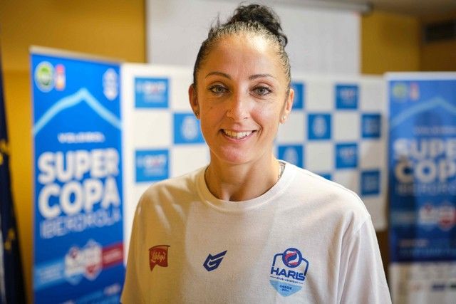 Presentación Supercopa de voleibol femenino