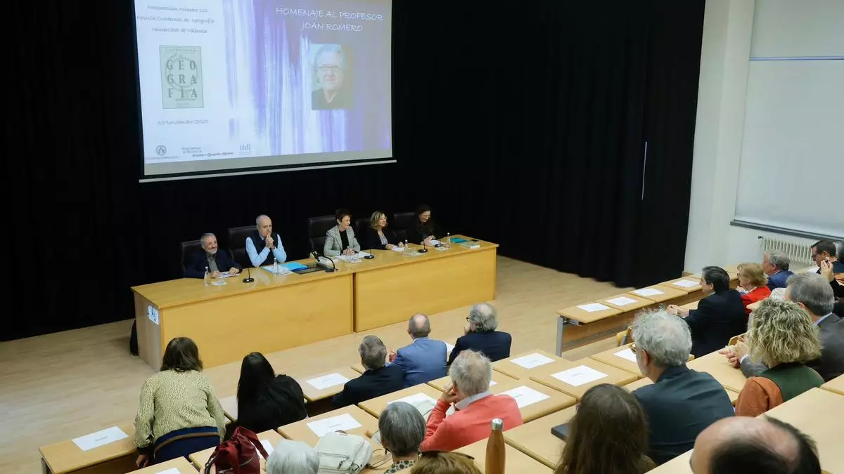 Homenaje a Joan Romero, el intelectual que se educó sin ir a la escuela