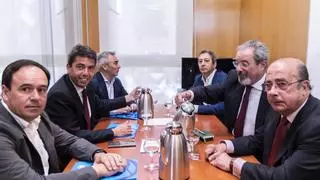 El PP aleja la crisis con Vox pese a las críticas de Barrera