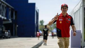 Marc Márquez, en el paddock de circuito de Buriram