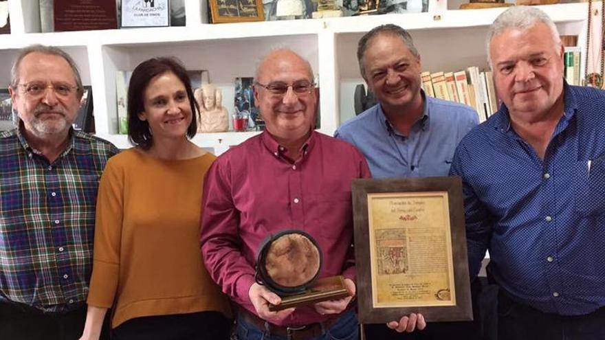 Francis Mojica gana el &quot;Premio Nobel de la Costra&quot;