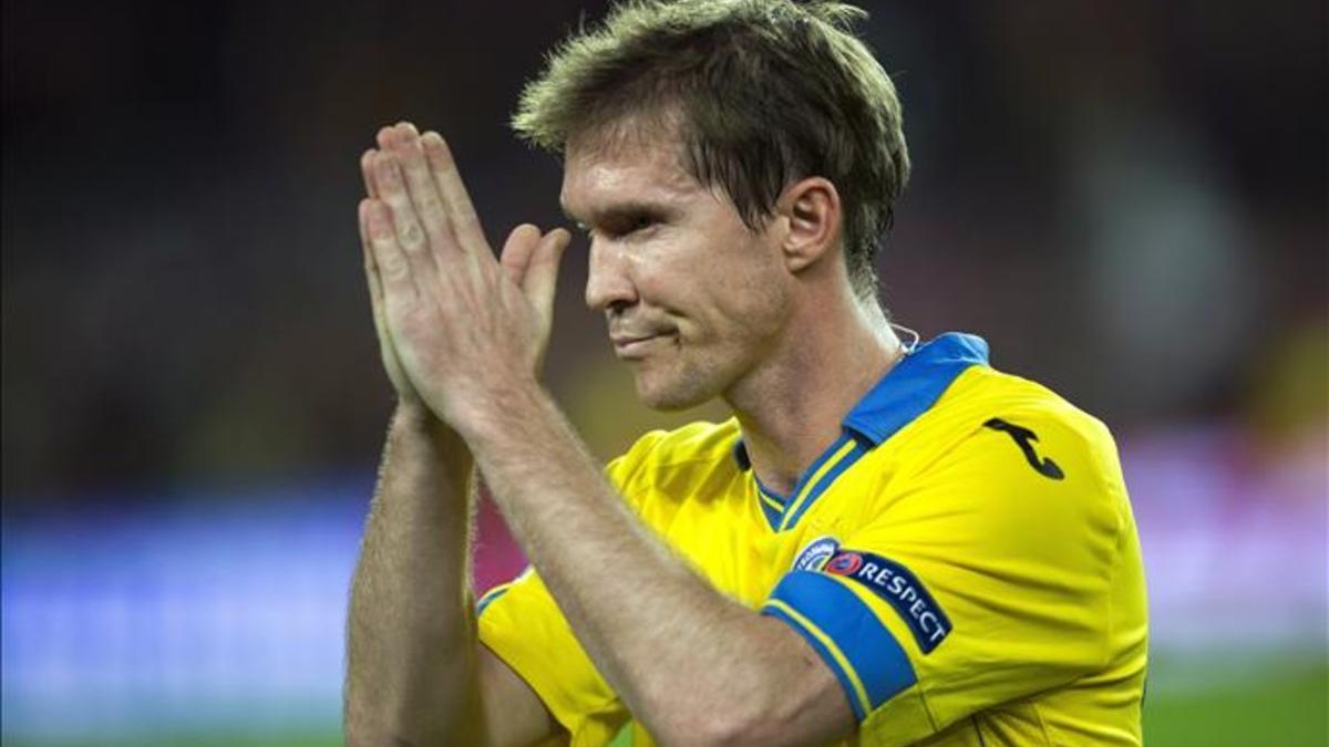 Alexander Hleb, centrocampista del BATE Borisov, lamenta su fichaje por el Barça en 2008