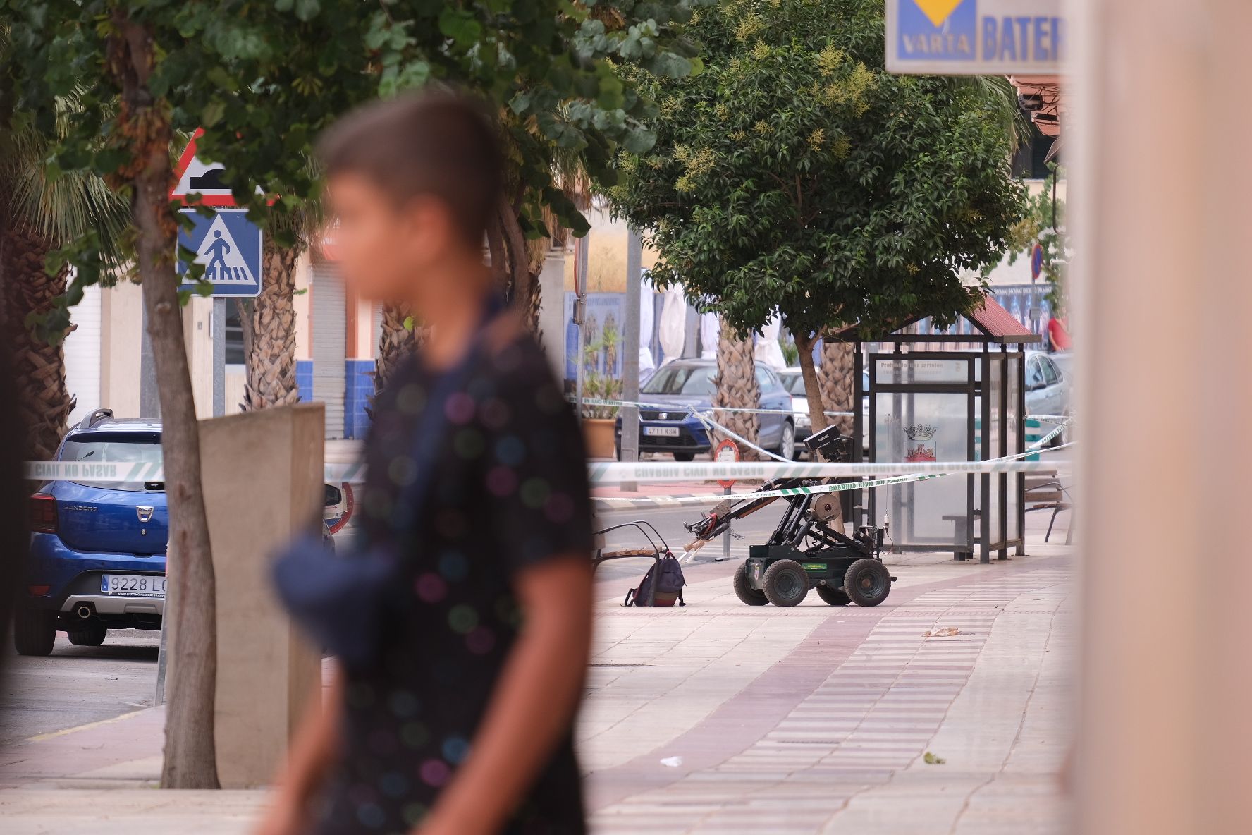 La Guardia Civil explosiona la mochila sospechosa en Sax y descarta la presencia de una bomba