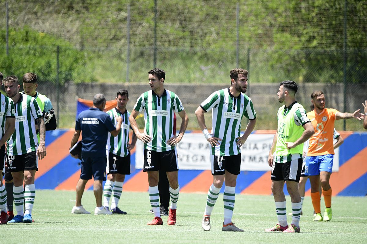 Las imágenes del partido entre el Panadería Pulido y el Córdoba CF