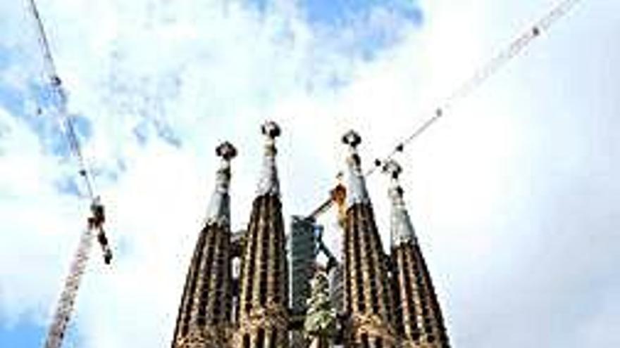 Dos turistes a la Sagrada Família.