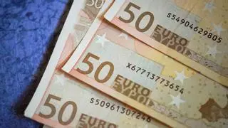 Buenas noticias para los padres: el regalo de Hacienda de hasta 1.500 euros que están recibiendo en su cuenta
