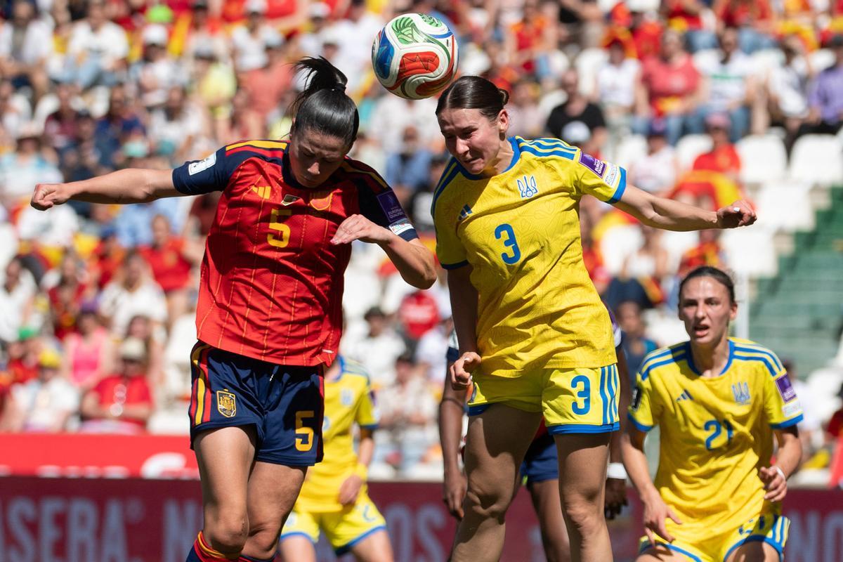 Partido de clasificación para la Copa Mundial Femenino entre España y Ucrania, en imagenes.