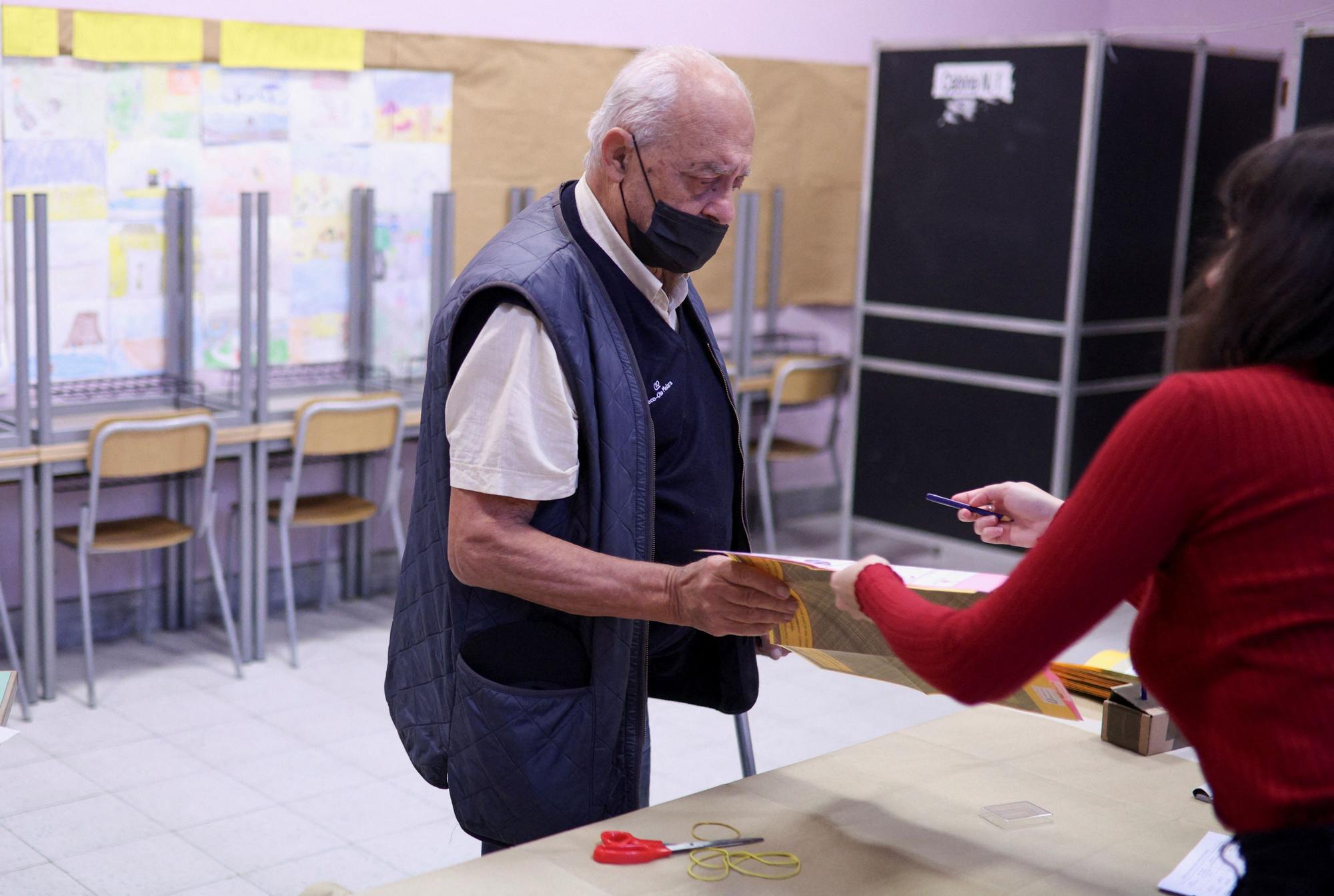 Snap election in Italy